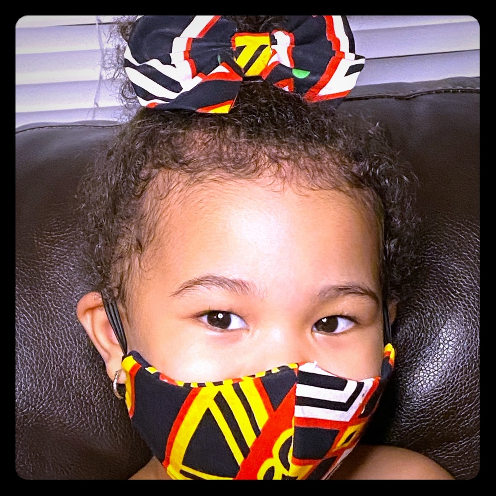 Little princess face mask & bow set